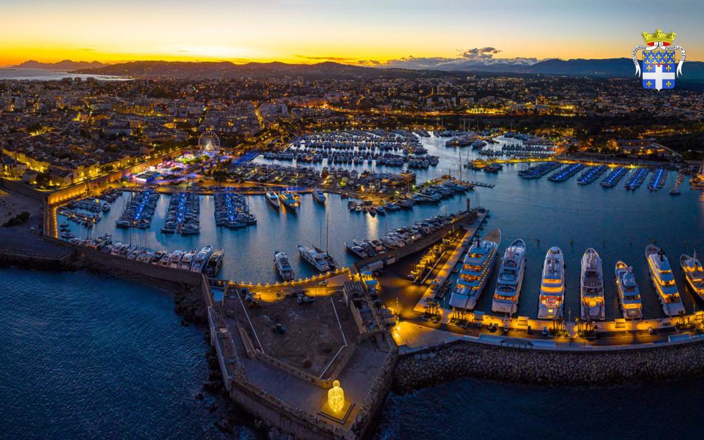 Dockside party in Antibes