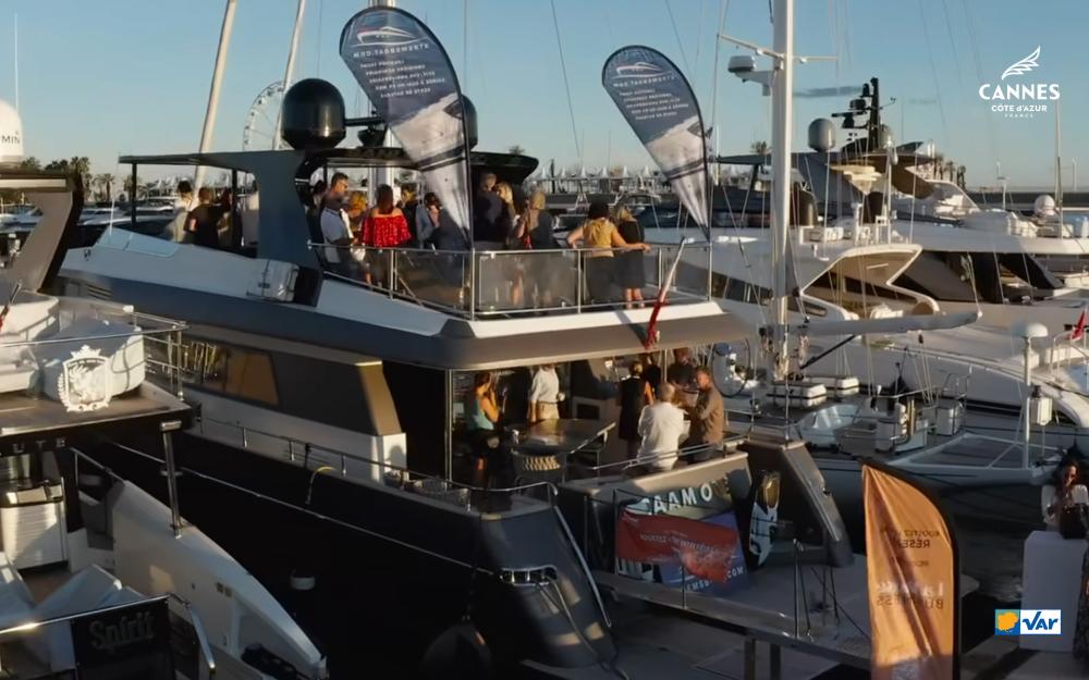 Soirée à quai sur un Yacht à Cannes