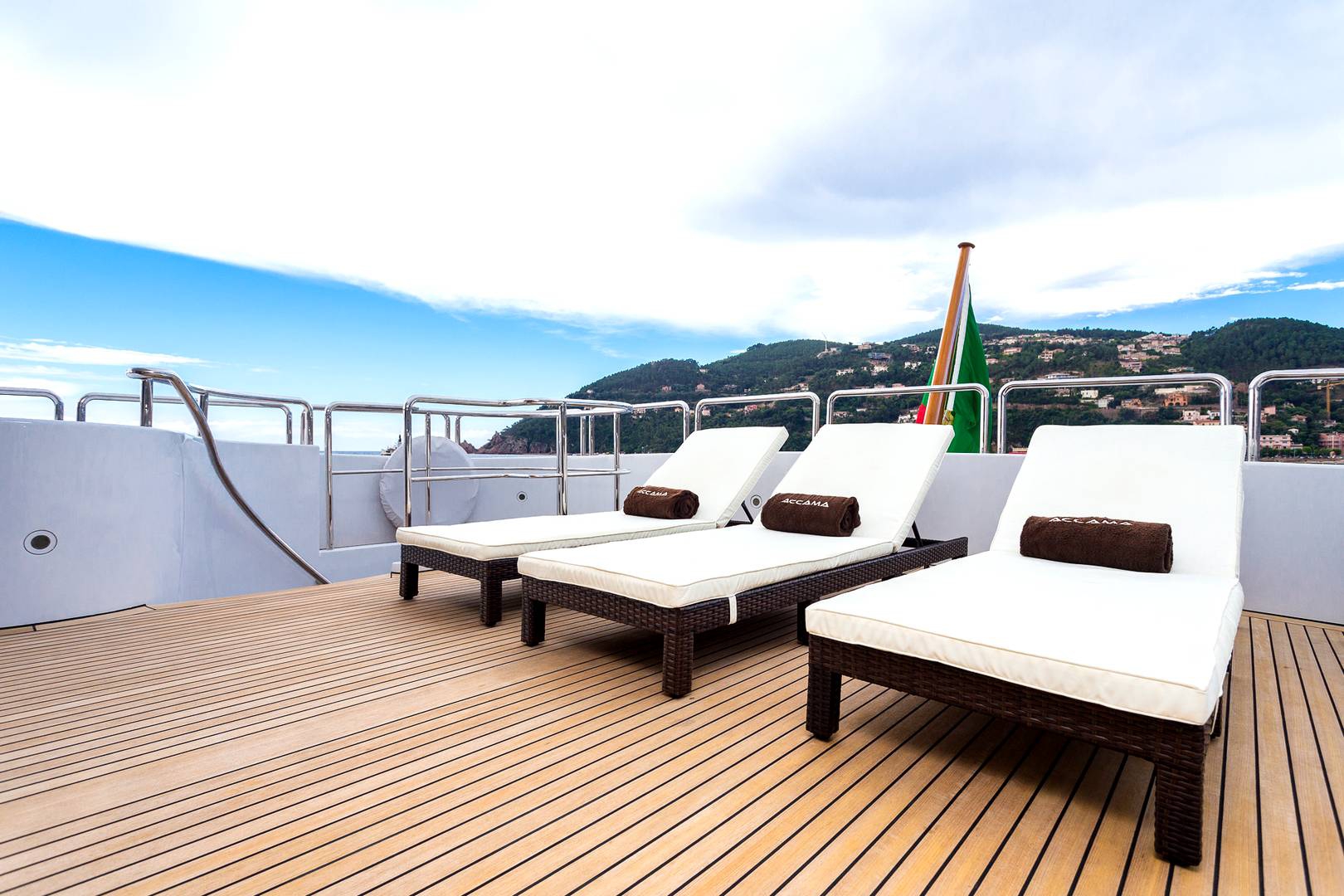 Location yachts BENETTI 115