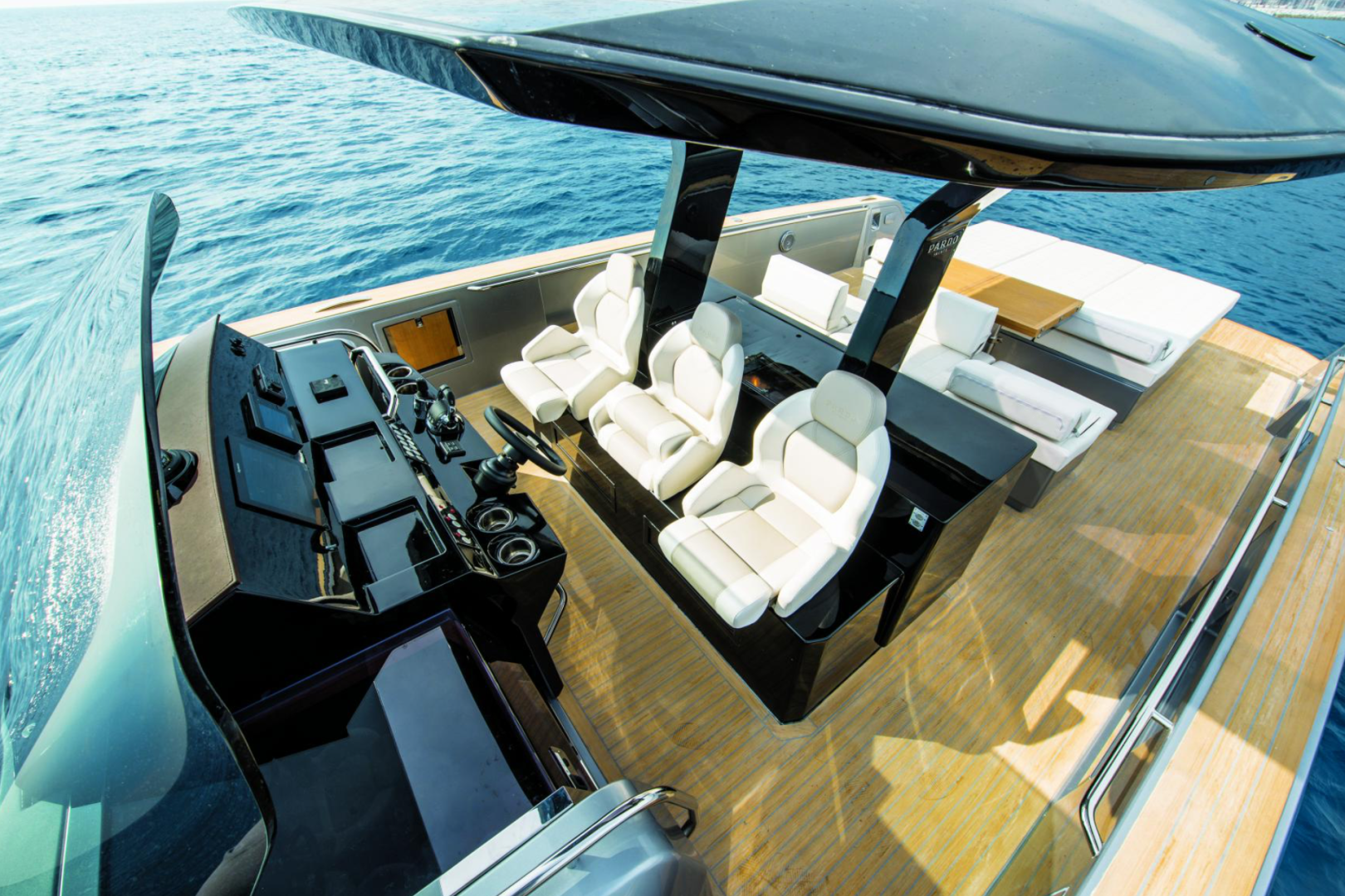 Yachtsselection rental Pardo 43