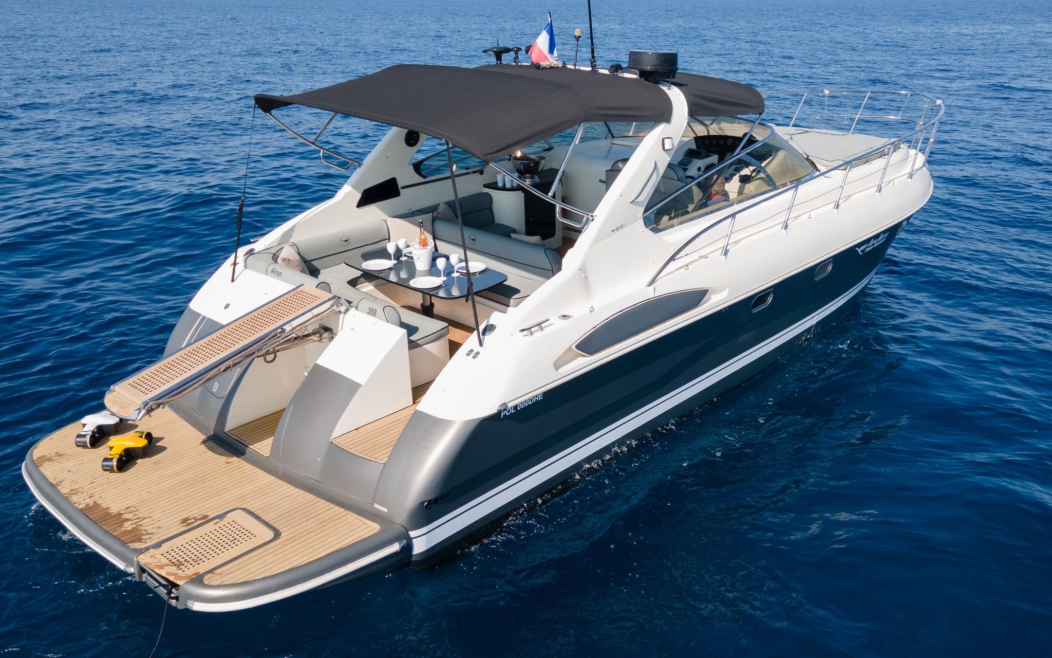 Location yachts AIRON 388