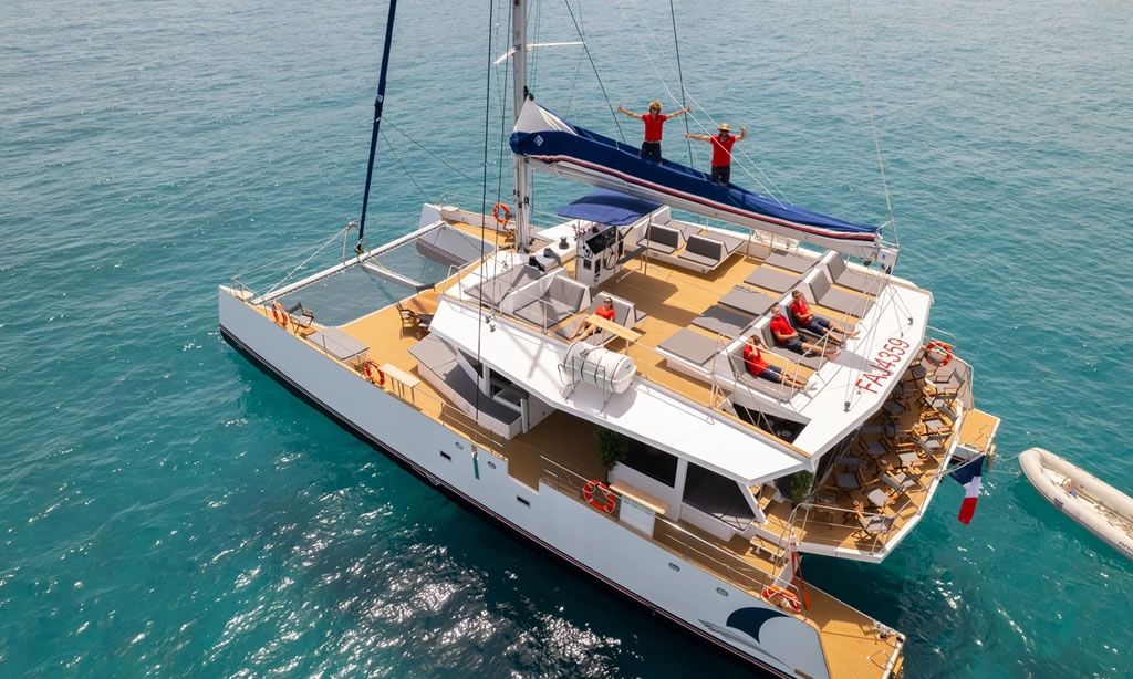 Catamarans rental CATAMARAN XT 146