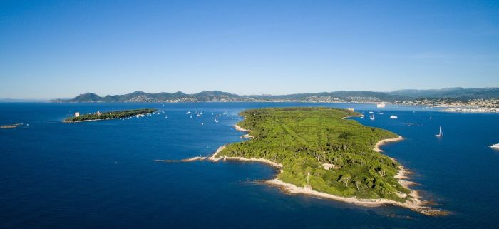 Discovering the Esterel and the Lérins Islands