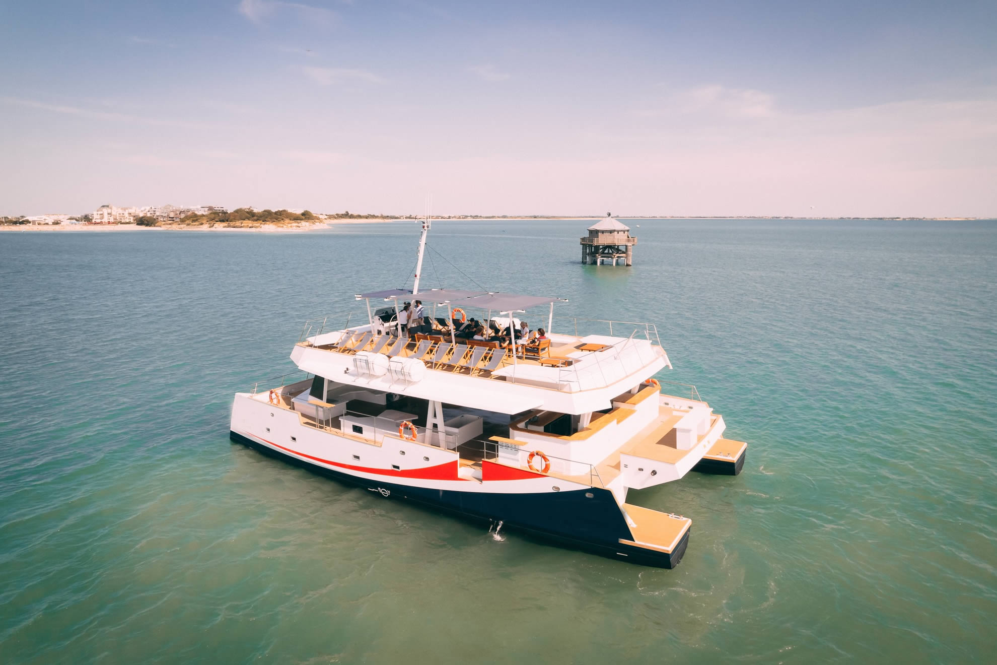 Location catamarans CATAMARAN XT 200