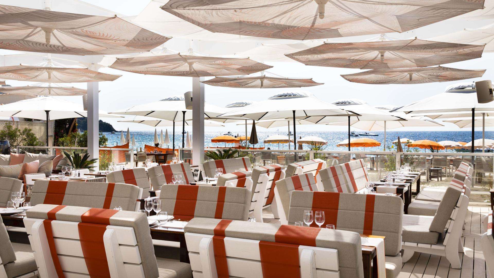 Transfert rental Transfert en bateau au Tahiti Beach Saint-Tropez