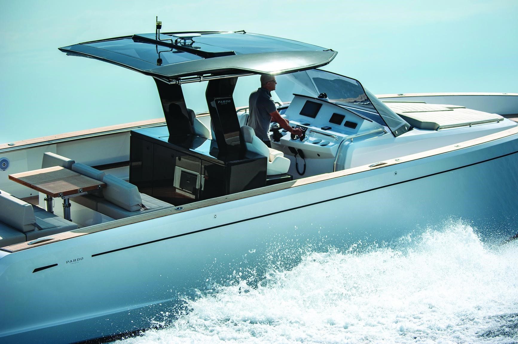 Yachtsselection rental Pardo 43