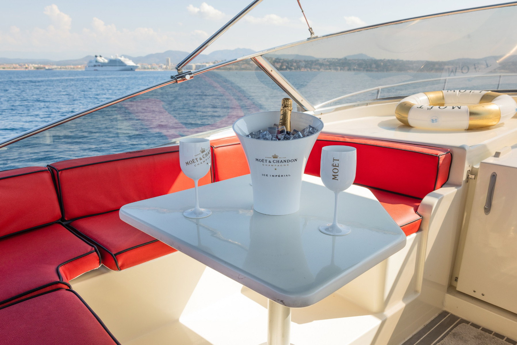 Location yachtsselection BAIA ZERO 43